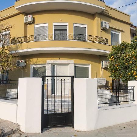 Rodies Apartment Chalkida Bagian luar foto