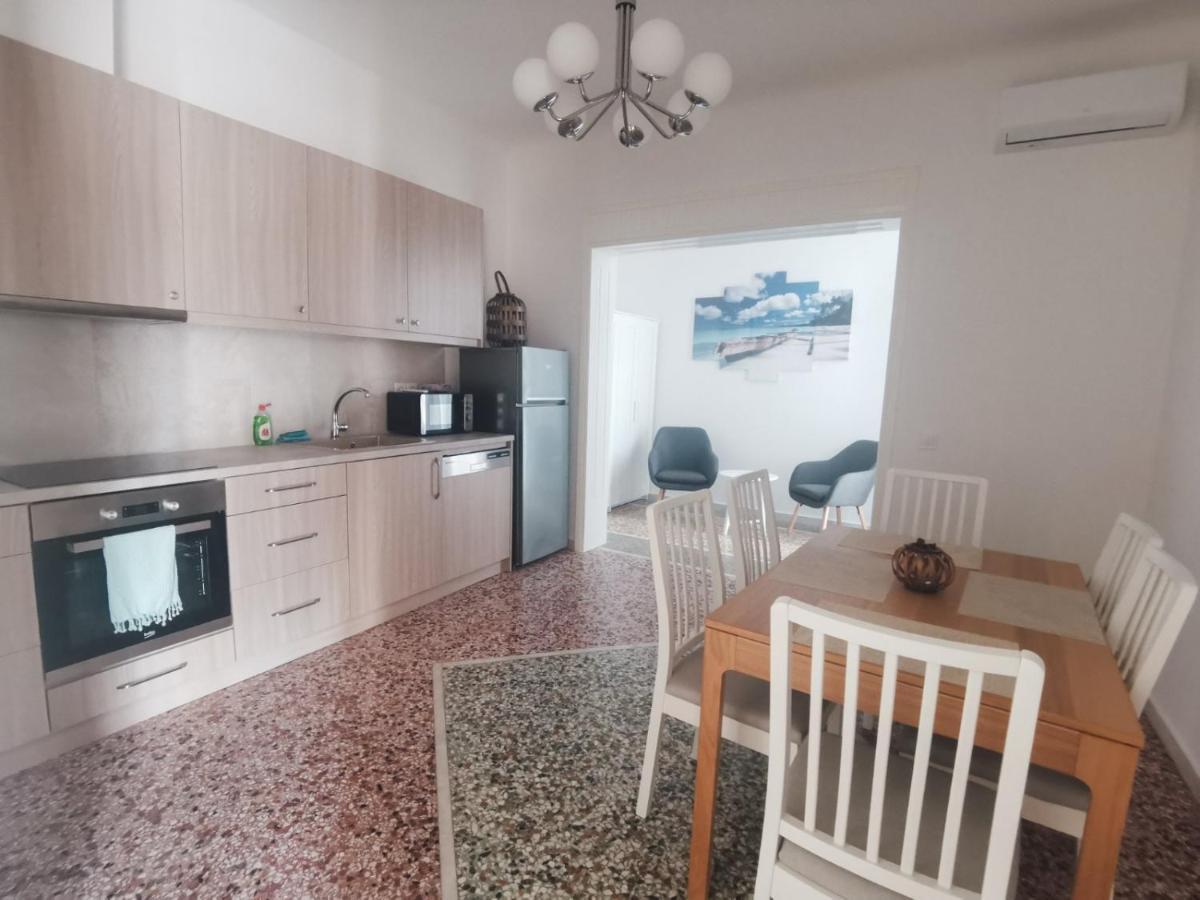 Rodies Apartment Chalkida Bagian luar foto