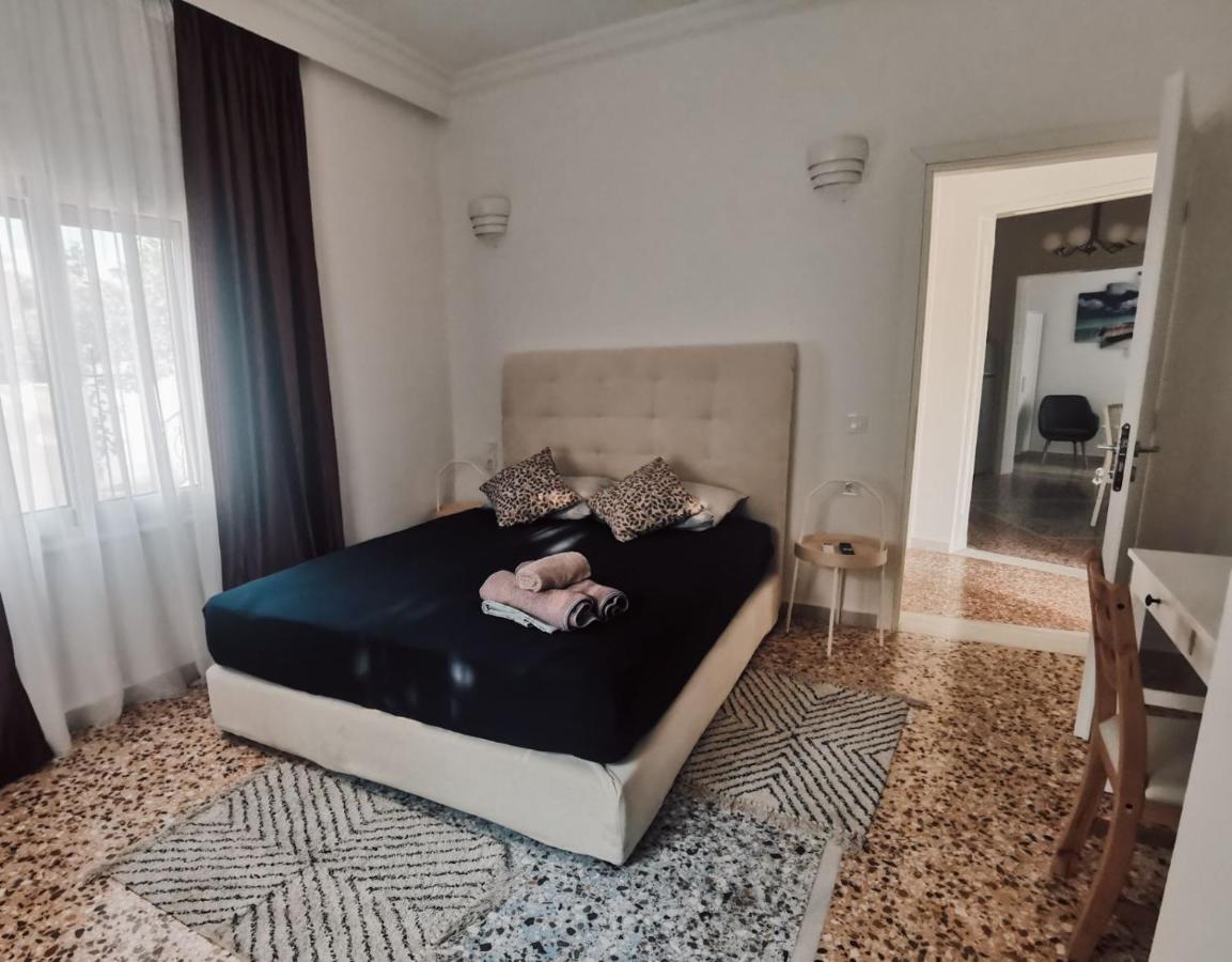 Rodies Apartment Chalkida Bagian luar foto