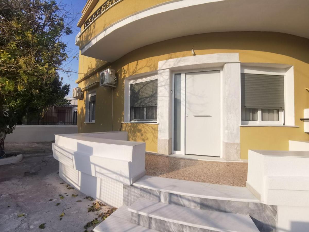 Rodies Apartment Chalkida Bagian luar foto